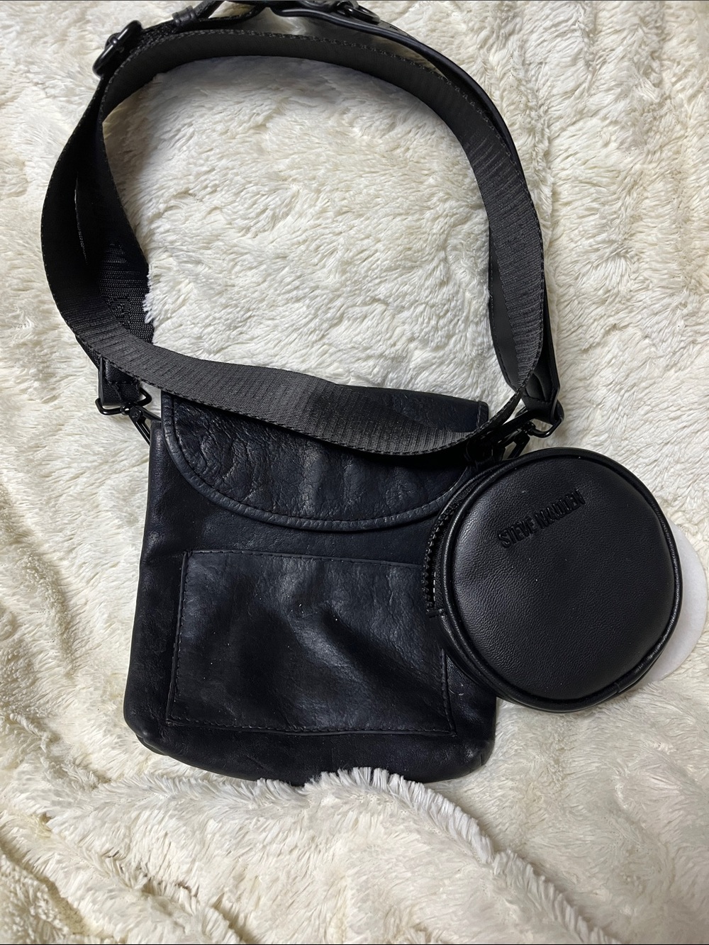Steve Madden Black Leather Crossbody Bag with Detachable Coin Pouch